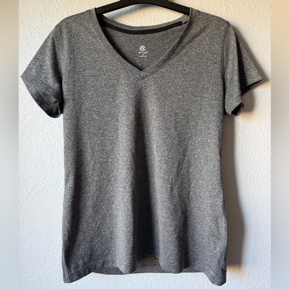 C9 by Champion Activewear Short-Sleeve V-Neck Shirt, Women's Medium, EUC - Picture 7 of 16